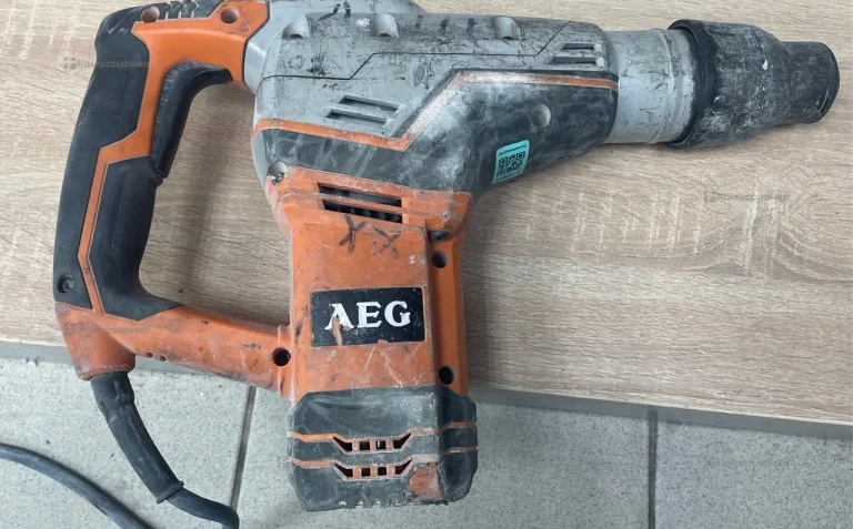 Перфоратор AEG KH5G перфоратор
