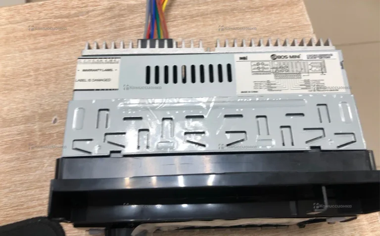 Автомагнитола  boss mini