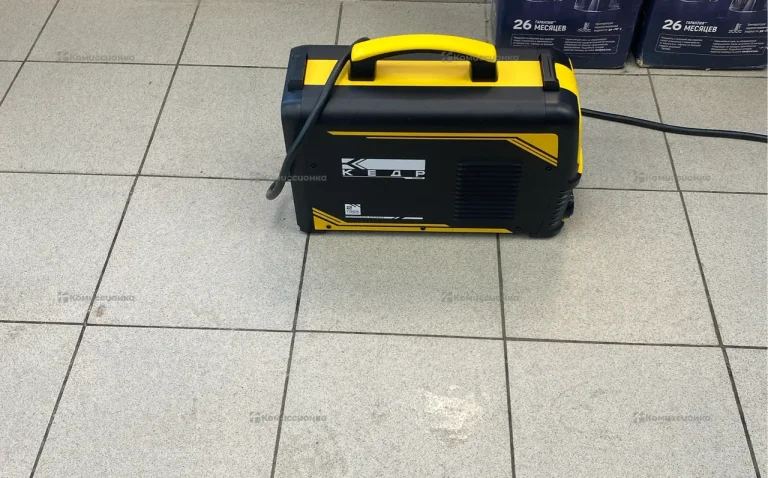 Сварочный аппарат Кедр UltraARC-209S Digital