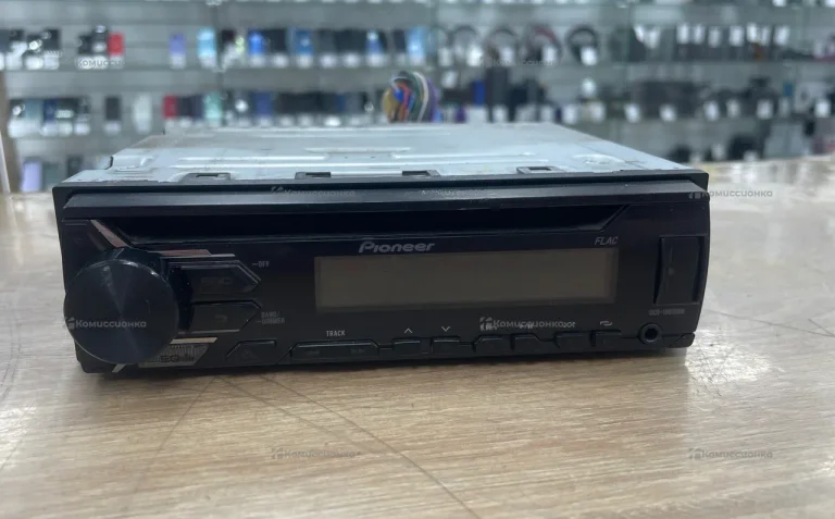 Автомагнитола  Pioneer 1901UBG