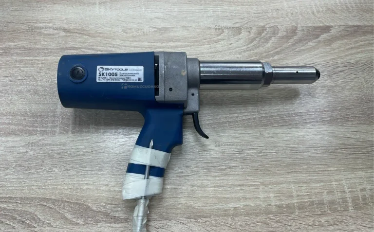 Заклепочник SKytools SK50