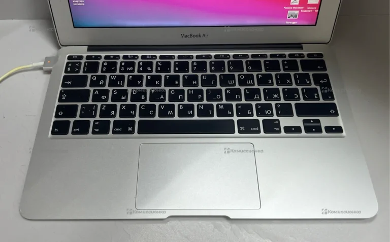 Ноутбук  Apple MacBook Air 11 2013