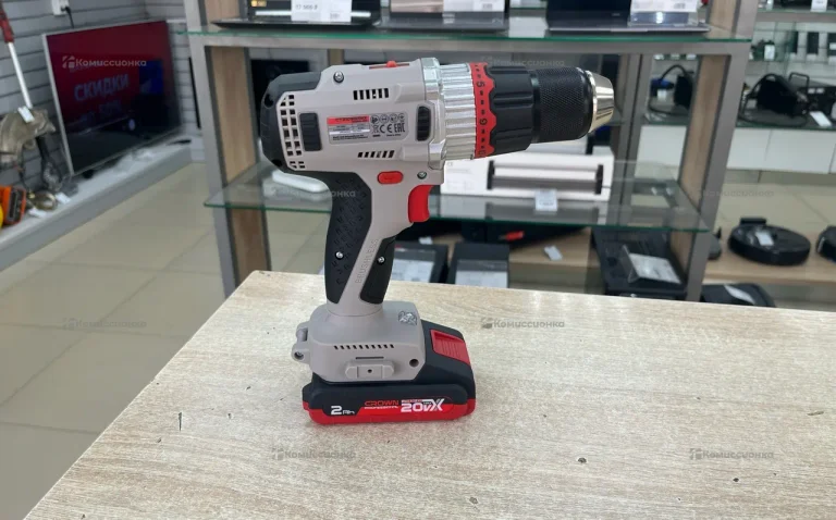 Аккумуляторный шуруповерт CROWN BL CT21090HMX-2 BMC