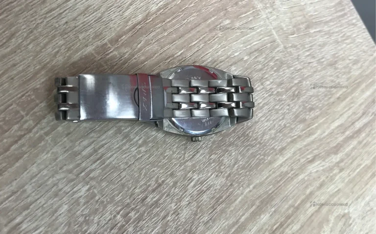 Часы  omax 50 meters