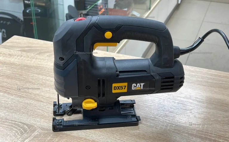 Электролобзик CAT