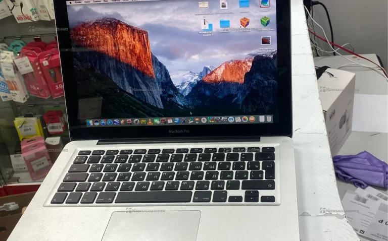 Ноутбук  MacBook Pro 13 2011