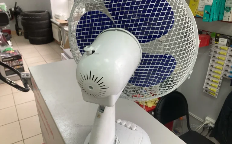 Вентилятор синий