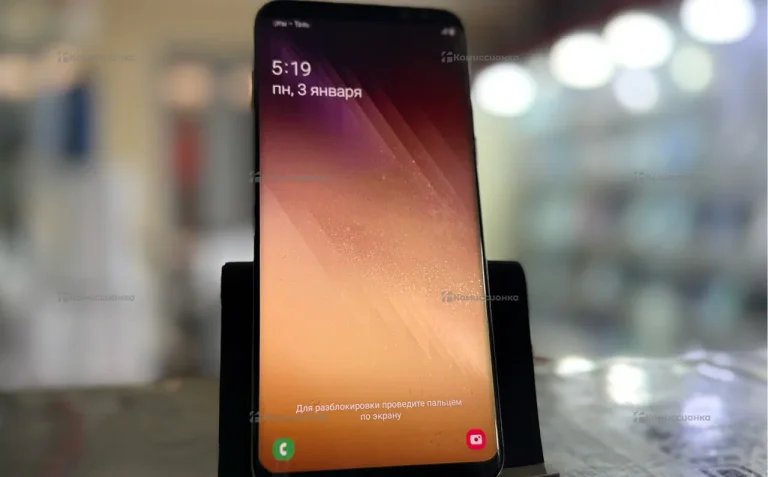 Samsung Galaxy S8+ 4/64 ГБ