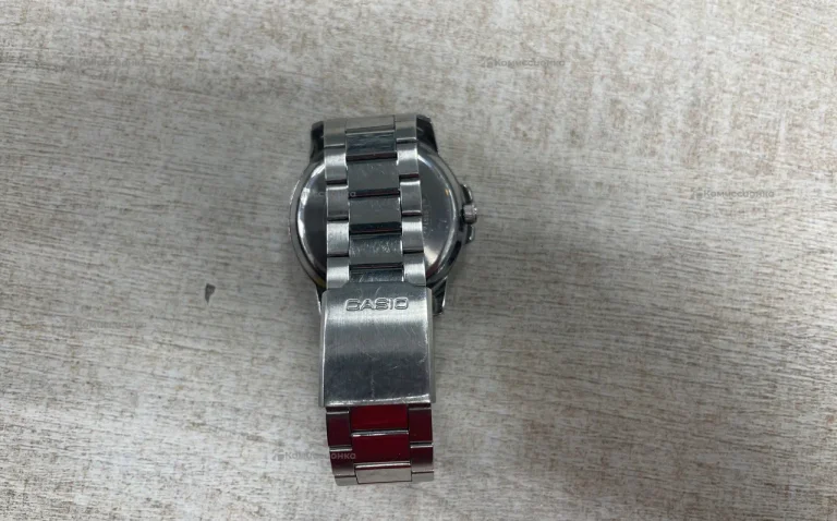 Часы  Casio MTP-v001