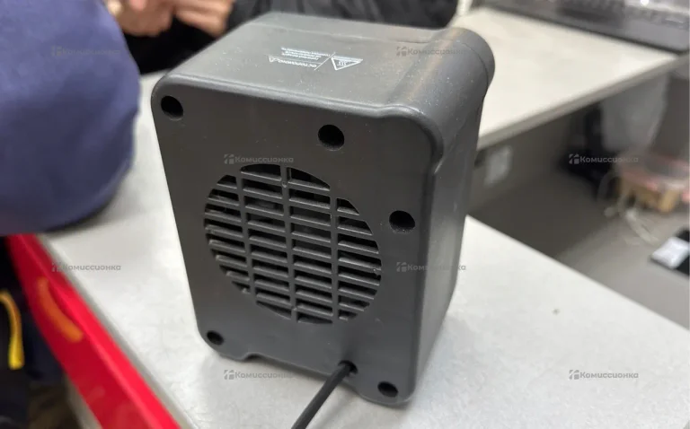 Настольный керамический тепловентилятор Proffi PH8