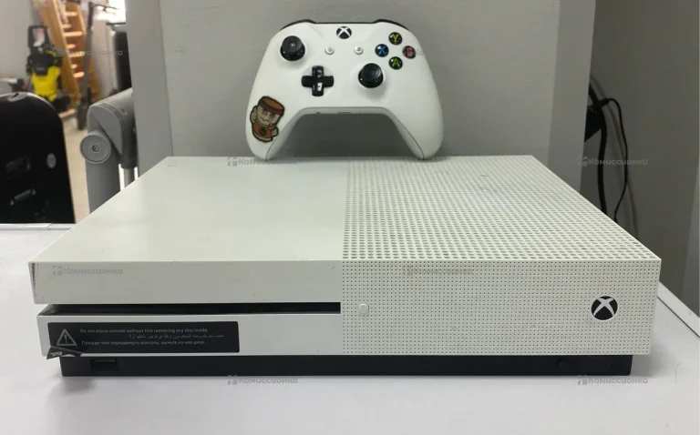 Приставка xbox one s 512
