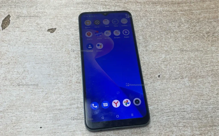 Realme C33 3/32 ГБ