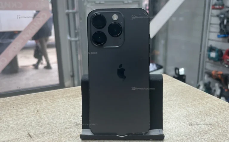 Apple iPhone 15 Pro 8/256 ГБ