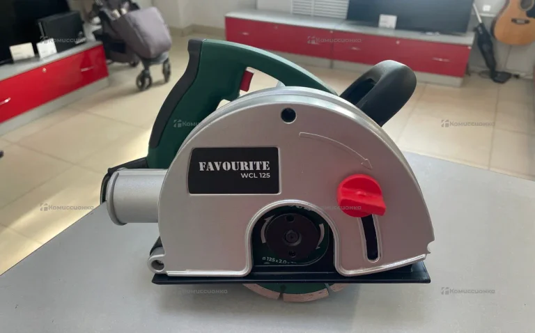 Штроборез FAVOURITE WCL 125