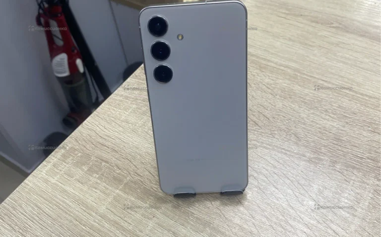 Samsung Galaxy S24 8/128 ГБ
