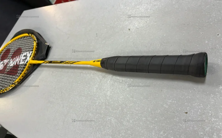 Ракетка Yonex B-4000
