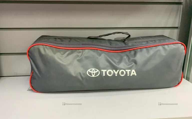 Сумка Toyota с аптечкой, огнетушителем