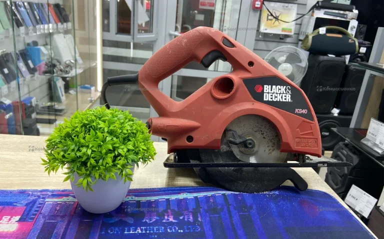 Циркулярная пила Black+decker KS 40