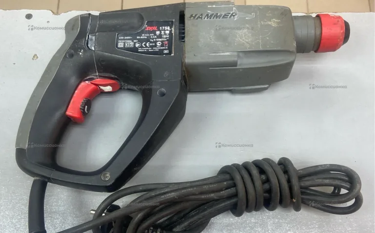 Перфоратор Skil 1758 AK