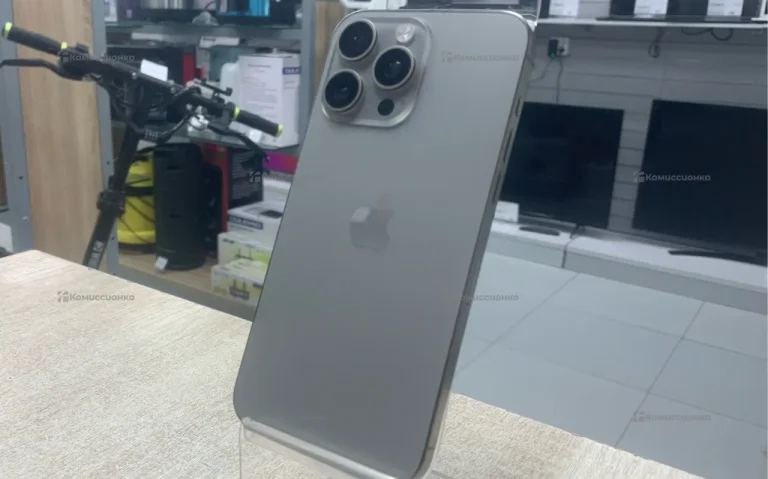 Apple iPhone 15 Pro Max 8/256 ГБ