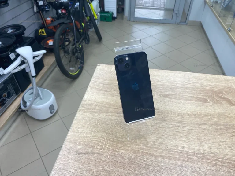 Apple iPhone 13 4/128 ГБ