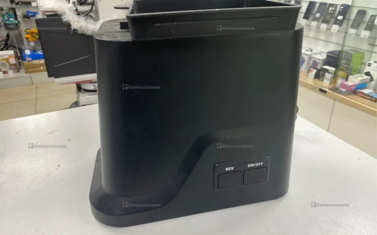 Мясорубка Redmond RMG-1239-6