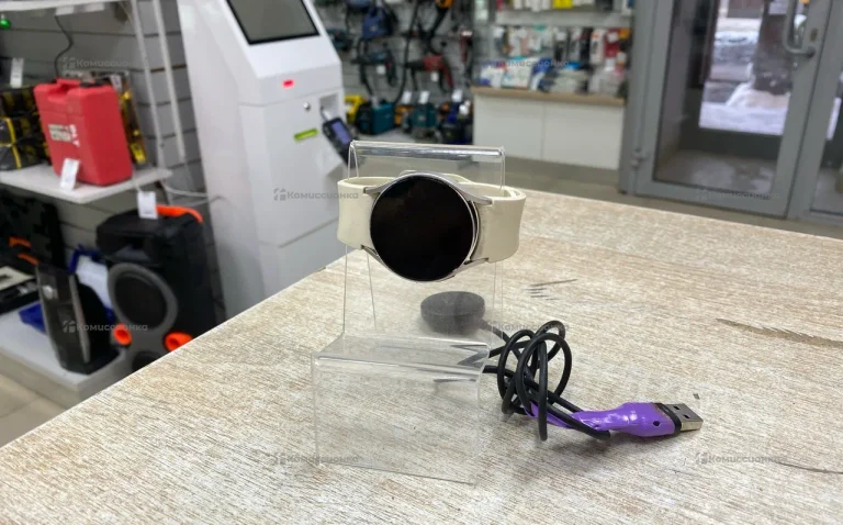 Часы Galaxy Watch 6