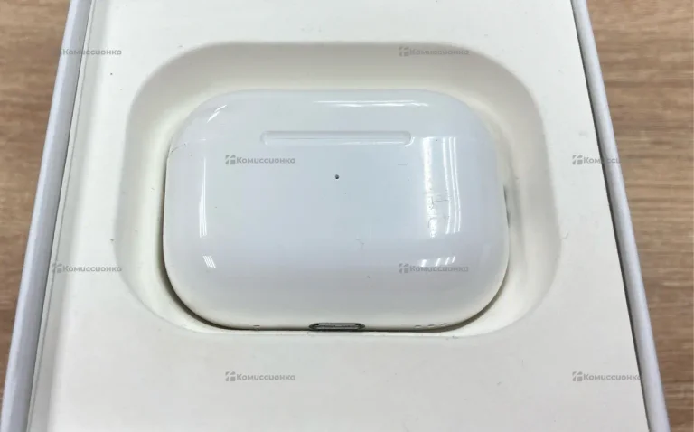 Наушники белые 2