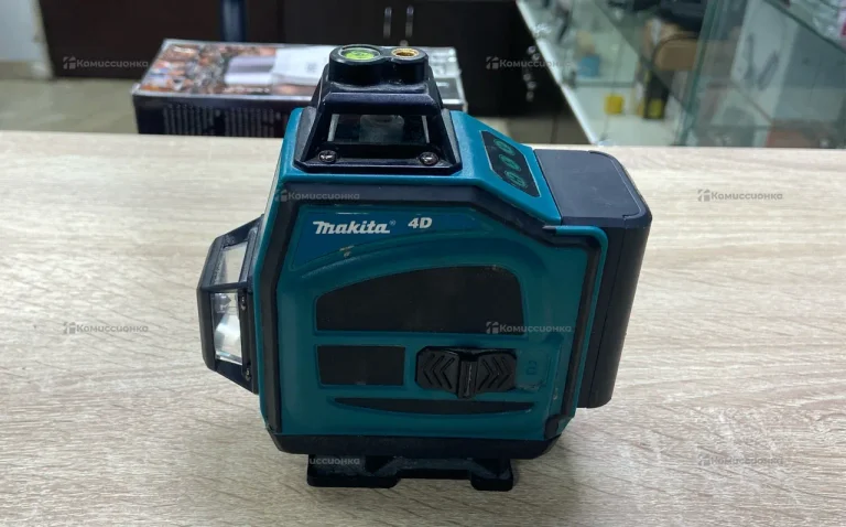 Лазерный уровень Makita