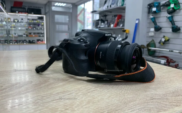 Цифровой фотоаппарат Sony SLT-A58