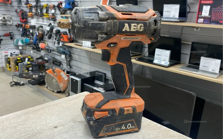 Аккумуляторный гайковерт AEG BSS18C12ZBL