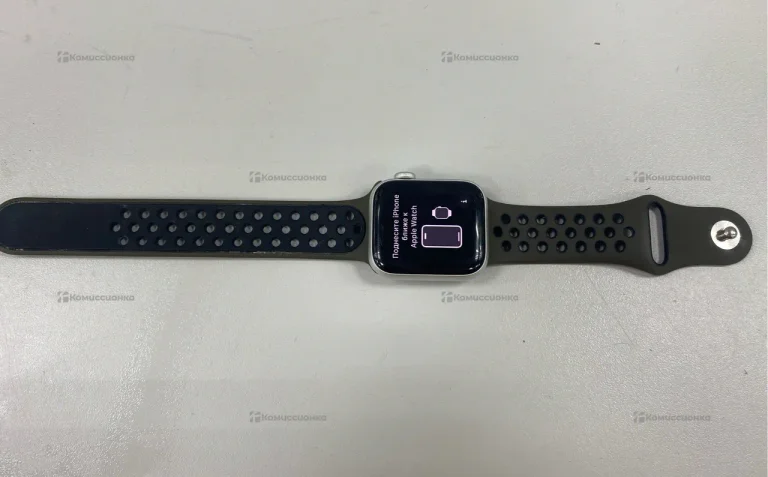 Часы Apple Watch SE 40mm
