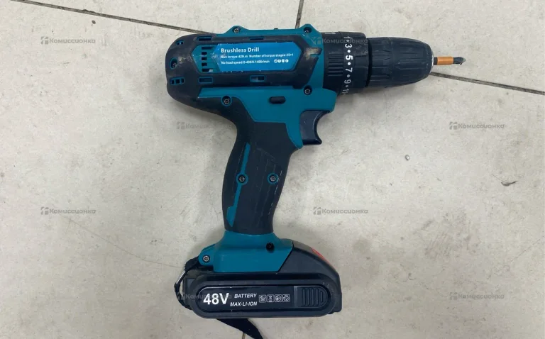 Шуруповерт Brushless Drill