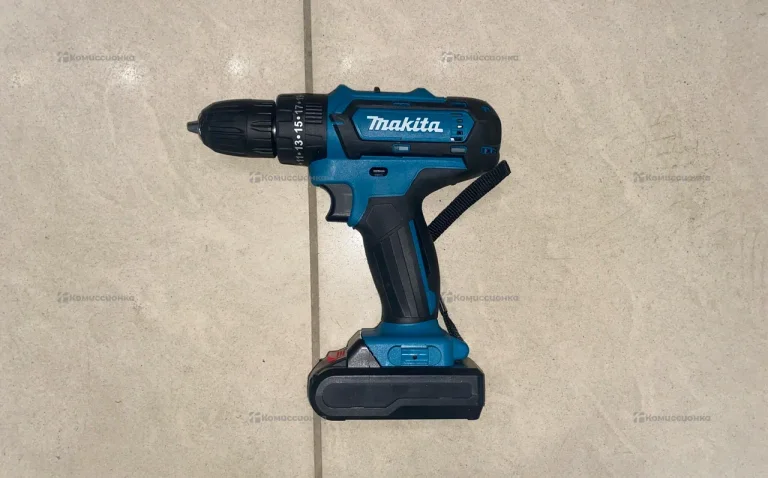 Шуруповерт Шуруповерт Makita