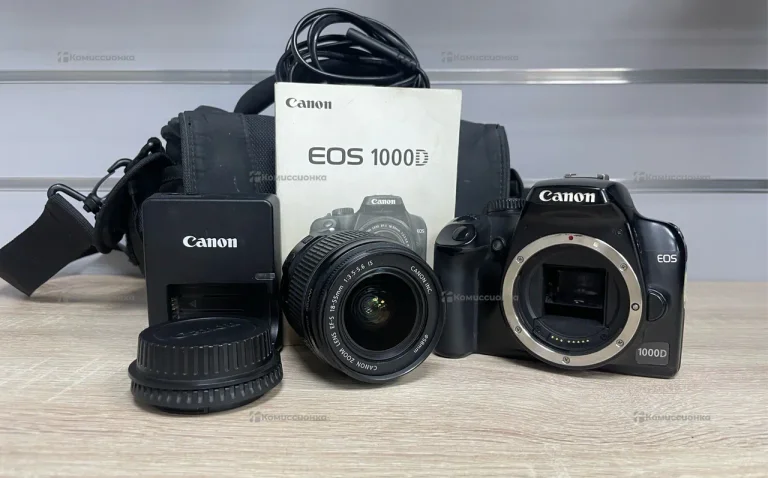 Фотоаппарат Canon EOS 1000D