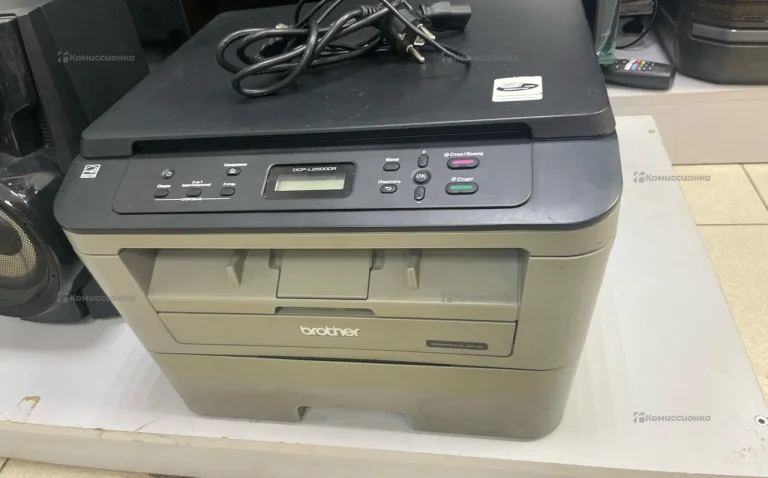 МФУ лазерное Brother DCP-L2500DR