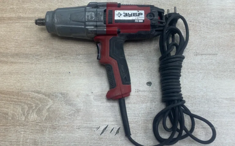 Гайковерт ЗУБР ГС-300