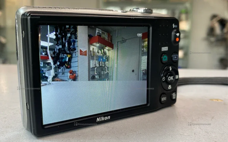 Фотоаппарат  Nikon coolpix L26