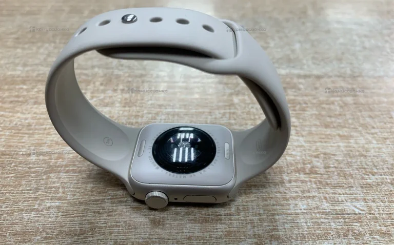 Часы  Apple Watch SE 2 40mm