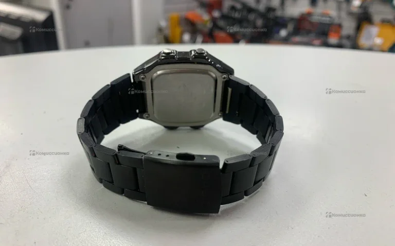 Часы  Casio Illuminator