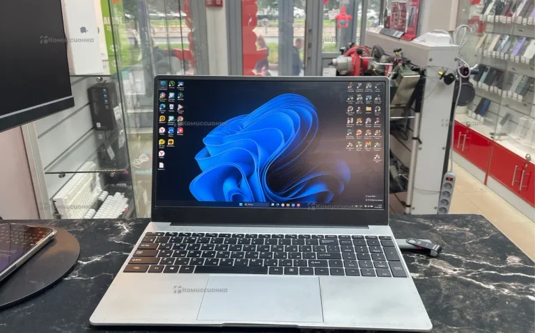 Ноутбук azerty rb 1550