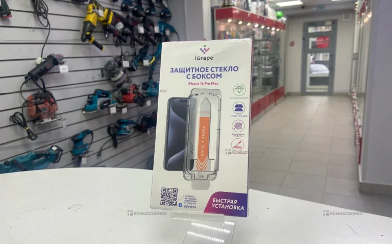 Защитное стекло IPhone 16 pro Max
