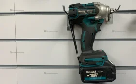 Купить Гайковерт Аккумуляторный Makita (rep) dtw330 б/у , в Челябинск Цена:1500рублей