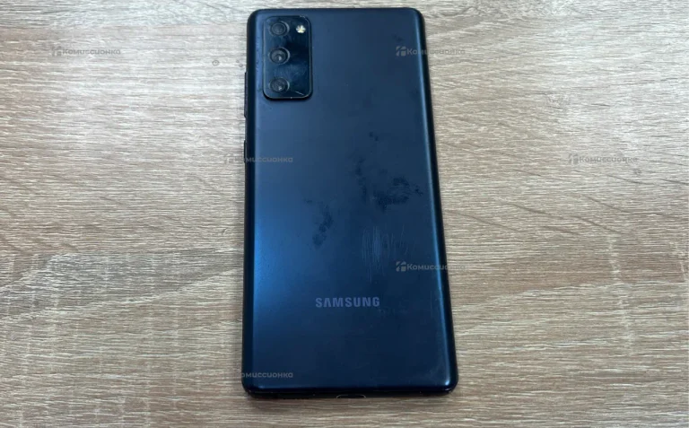 Samsung Galaxy S20 FE 6/128 ГБ