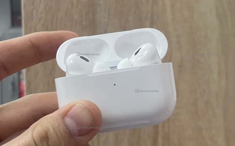 Наушники  белые про 2