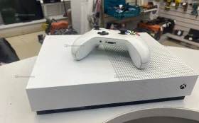 Купить Приставка Xbox One S 512 ГБ б/у , в Нижнекамск Цена:11900рублей