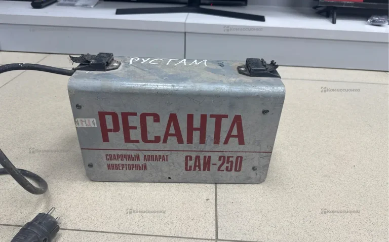 Сварочный аппарат РЕСАНТА САИ-250 (без проводов)