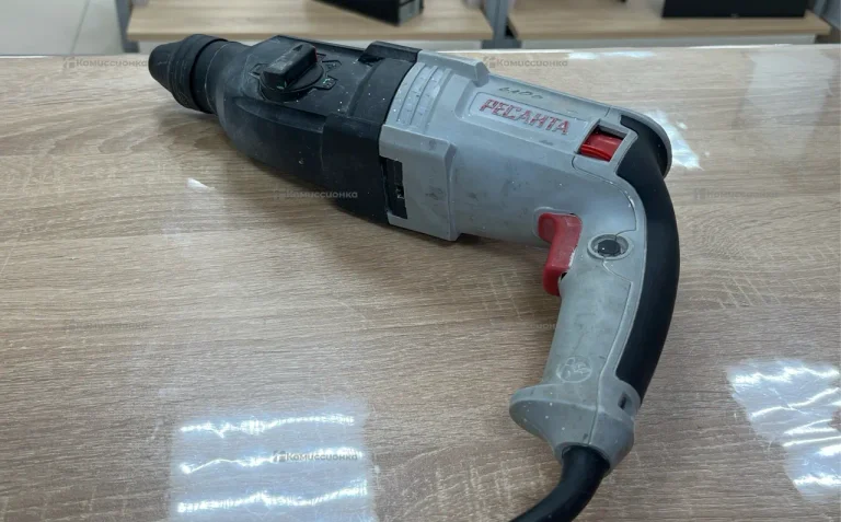 Перфоратор Ресанта П-30-900К