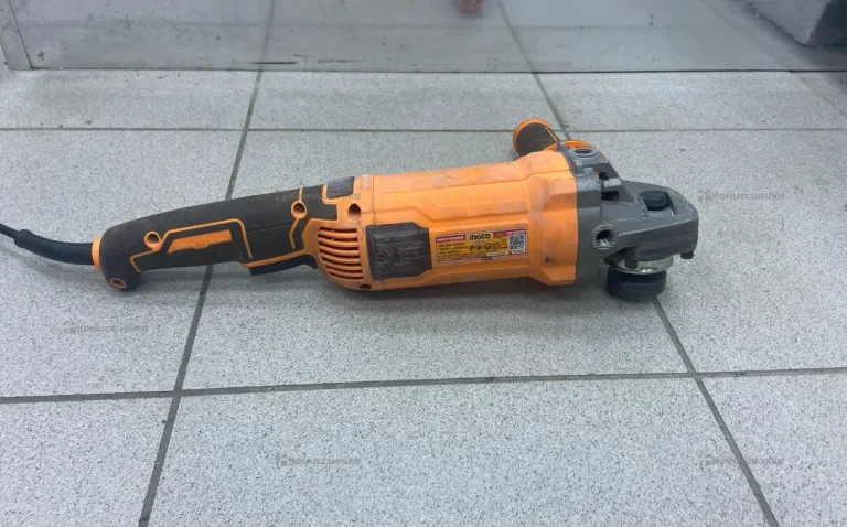 УШМ INGCO AG1500182