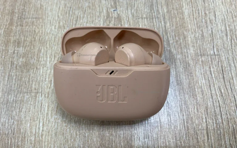 Наушники JBL Tune Beam